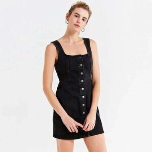 Urban Outfitters Black Wash Button-Down Denim Mini Dress. Size 4